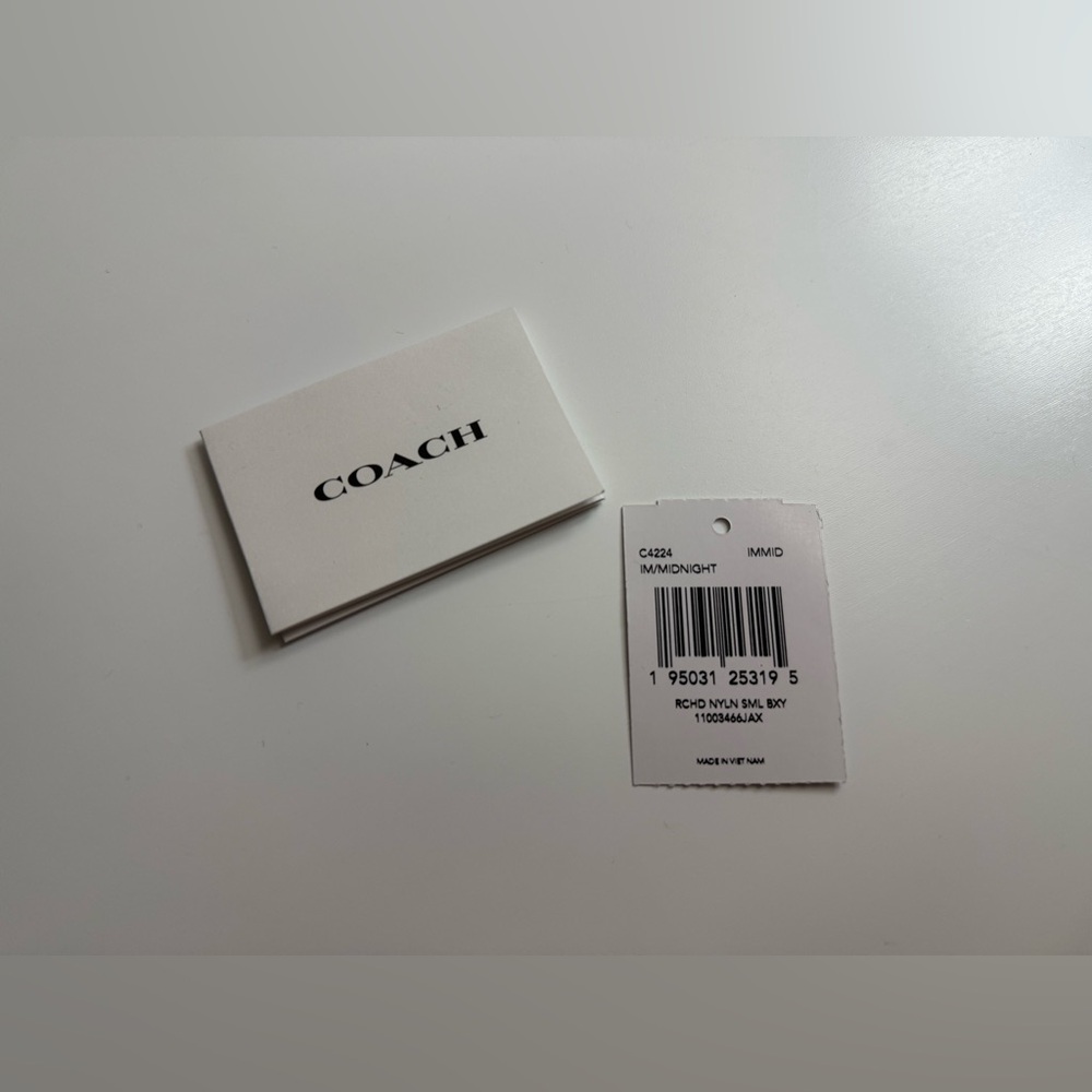 NWT Coach Small Boxy Cosmetic Case - Picture 7 of 7